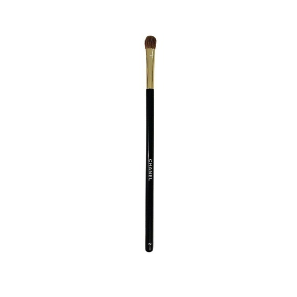 Other - CHANEL #2 Eye Shadow Brush